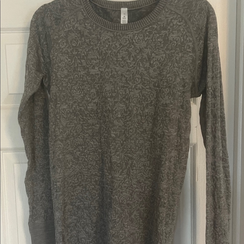 Gray Patterned Women's Top
